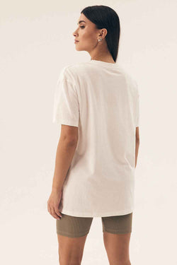 Henderson Beiger Baumwoll-Pyjama mit Kurzarm-Shirt und Leggings-Shorts – AVÉLIE Lingerie